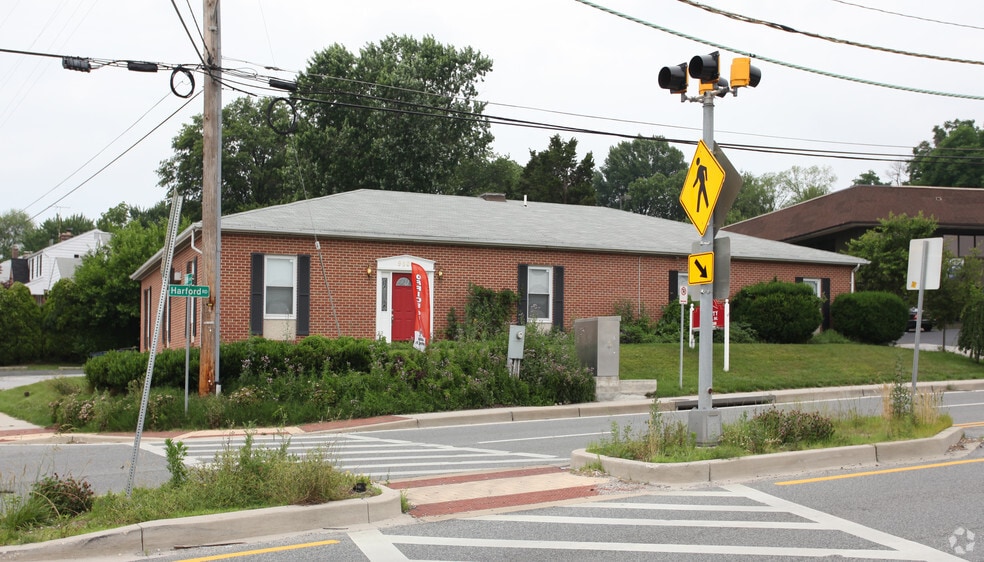 9506 Harford Rd, Parkville, MD for lease - Building Photo - Image 2 of 20