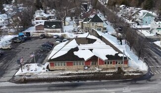 Plus de détails pour 609 E Main St, Malone, NY - Commerce de détail à vendre