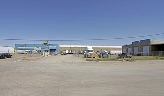 Plus de détails pour 7301 Trinity Blvd, Fort Worth, TX - Industriel à louer