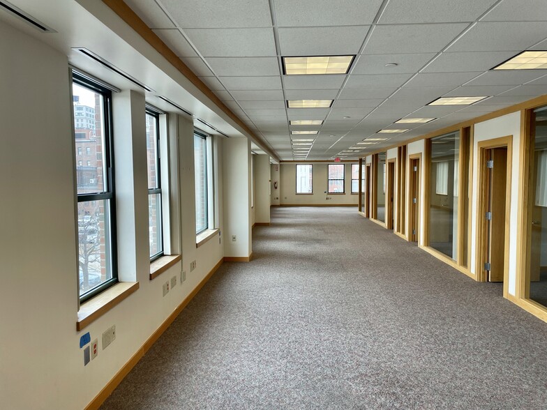 1 Portland Sq, Portland, ME for lease - Interior Photo - Image 2 of 6