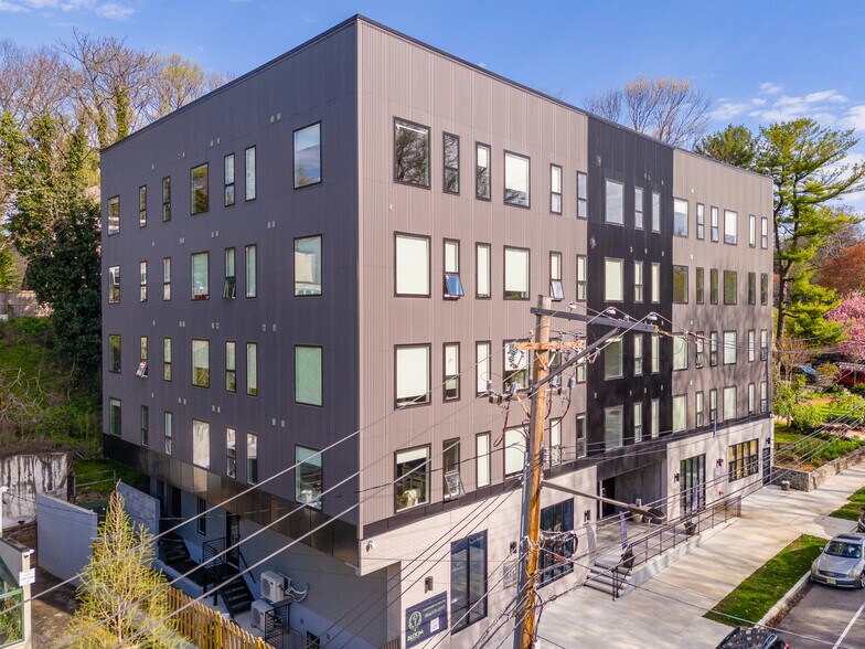 3503 Midvale Ave, Philadelphia, PA à vendre - Photo du bâtiment - Image 2 de 88