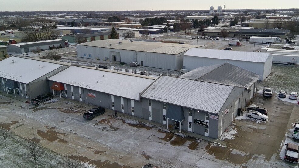 2200-2240 W Townline Rd, Peoria, IL à vendre - Photo du bâtiment - Image 1 de 6