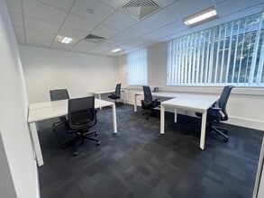 87-93 Bell St, Reigate à louer Photo intérieure- Image 2 de 10