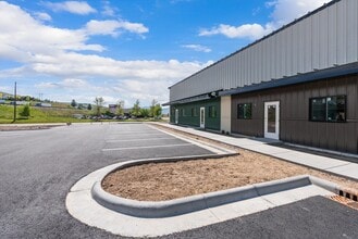 6725 Butler Creek Unit 11 Rd, Missoula, MT for lease Interior Photo- Image 2 of 22