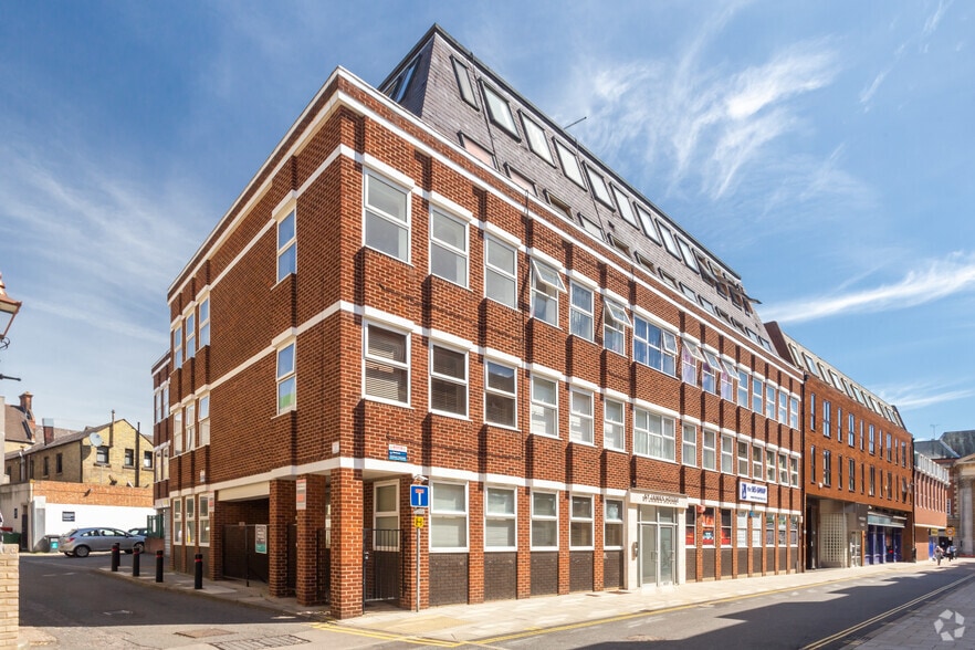 19 Priestgate, Peterborough for lease - Primary Photo - Image 1 of 4