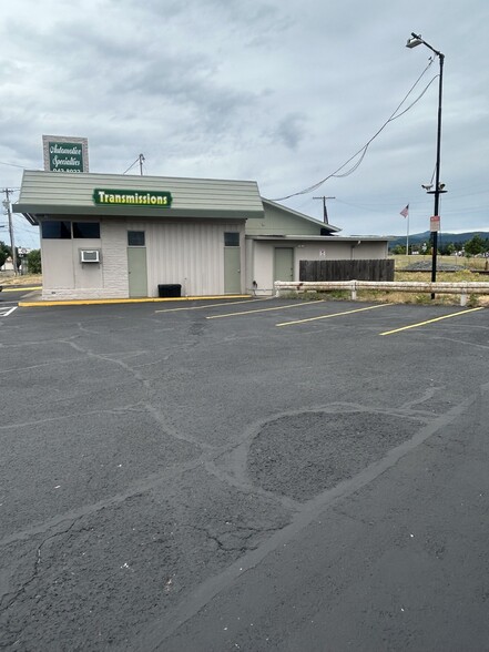 424 S Pacific Hwy, Cottage Grove, OR for sale - Building Photo - Image 3 of 3