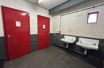 Fletcher St, Stourbridge for lease Interior Photo- Image 2 of 6