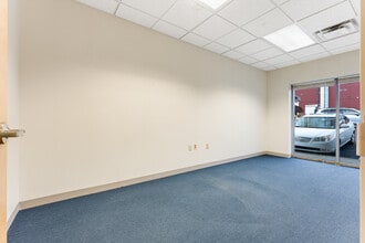 1 Suburban Ct, Morgantown, WV for lease Interior Photo- Image 2 of 55