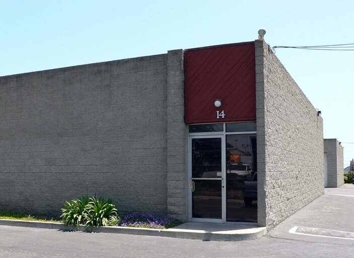 2747 Sherwin Ave, Ventura, CA à vendre - Photo du bâtiment - Image 3 de 19