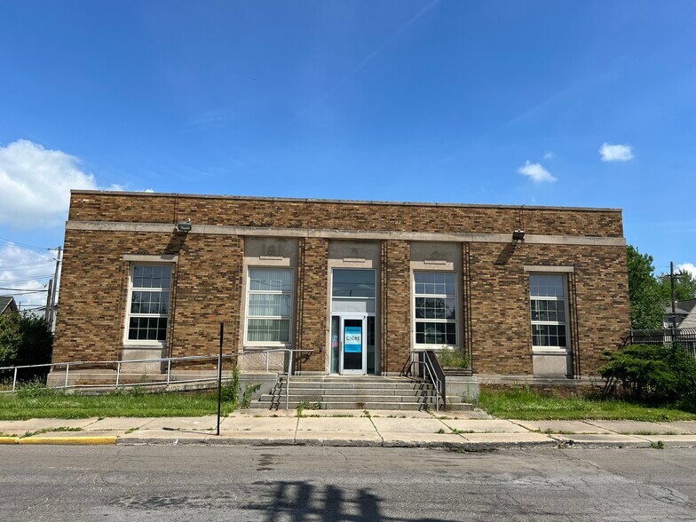 235 Burke St, River Rouge, MI à vendre - Photo du bâtiment - Image 1 de 5