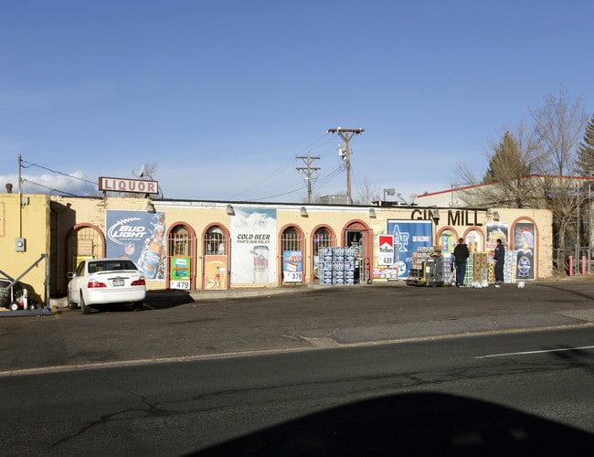 More details for 410 N Circle Dr, Colorado Springs, CO - Retail for Sale