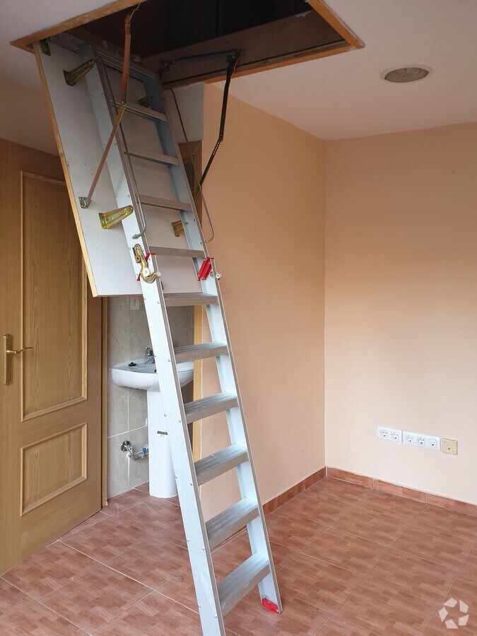 Madrid, MAD 28045 - Unité Puerta DA, Esc. 1 - - Photo intérieure - Image 1 of 2