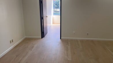24303 Walnut St, Santa Clarita, CA for lease - Commercial Listing Video 