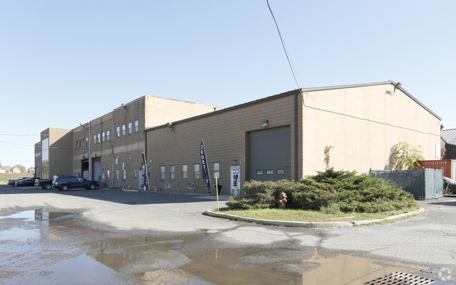 900 Port Reading Ave, Port Reading, NJ for lease - Building Photo - Image 3 of 9