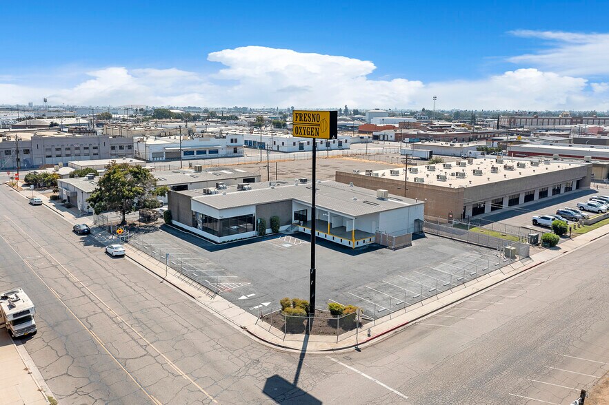 245 M St, Fresno, CA for lease - Building Photo - Image 3 of 19