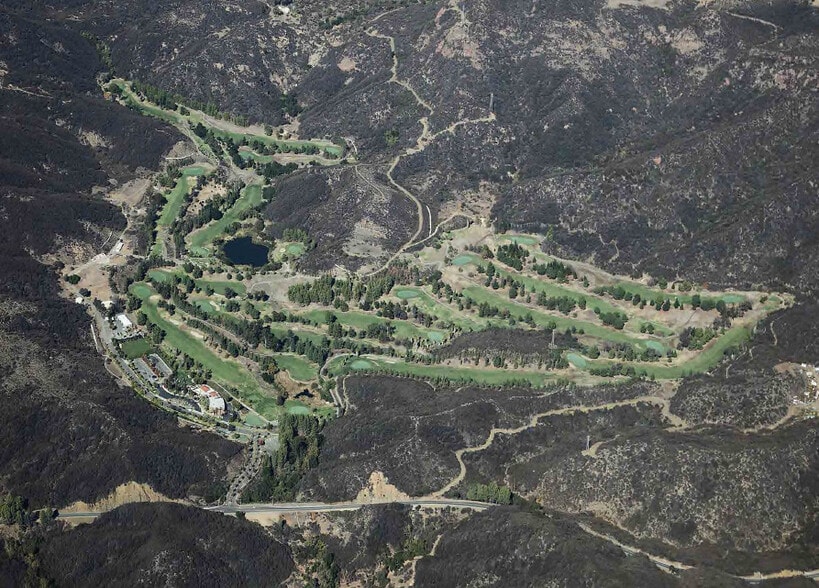 901 Encinal Canyon Rd, Malibu, CA for sale - Primary Photo - Image 1 of 4