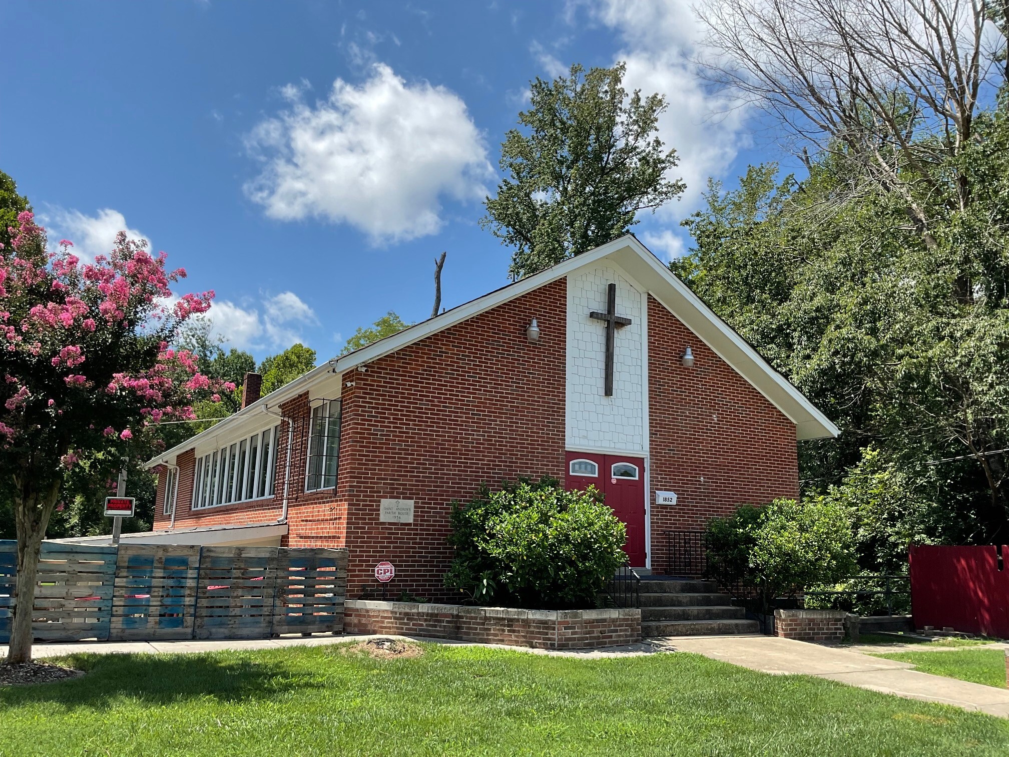 1852 Liberty St, Durham, NC for sale Primary Photo- Image 1 of 22