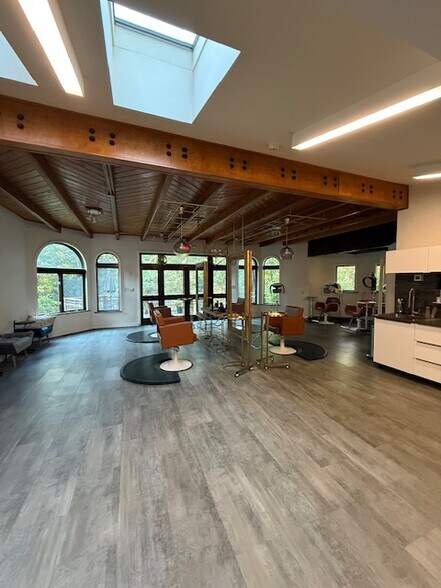 419 York Rd, New Hope, PA à vendre - Photo du bâtiment - Image 3 de 20