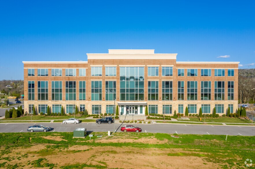 4037 Rural Plains Cir, Franklin, TN à louer - Photo du bâtiment - Image 3 de 7