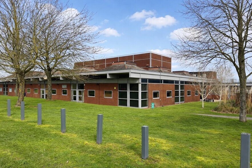 Wyncolls Rd, Colchester à louer - Photo du bâtiment - Image 1 de 8