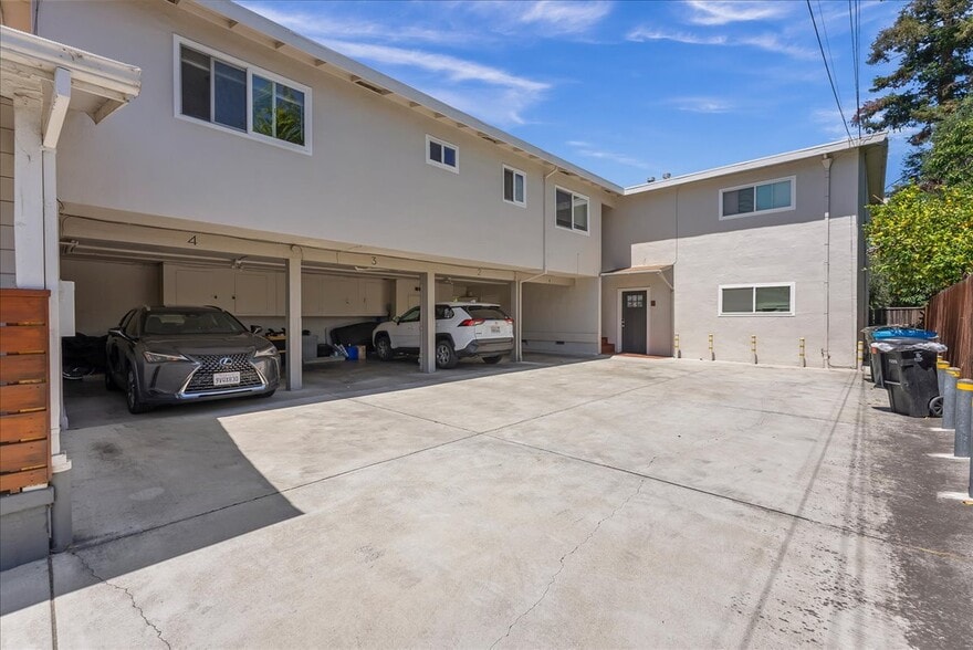 227 Madrone St, Redwood City, CA for sale - Building Photo - Image 2 of 9