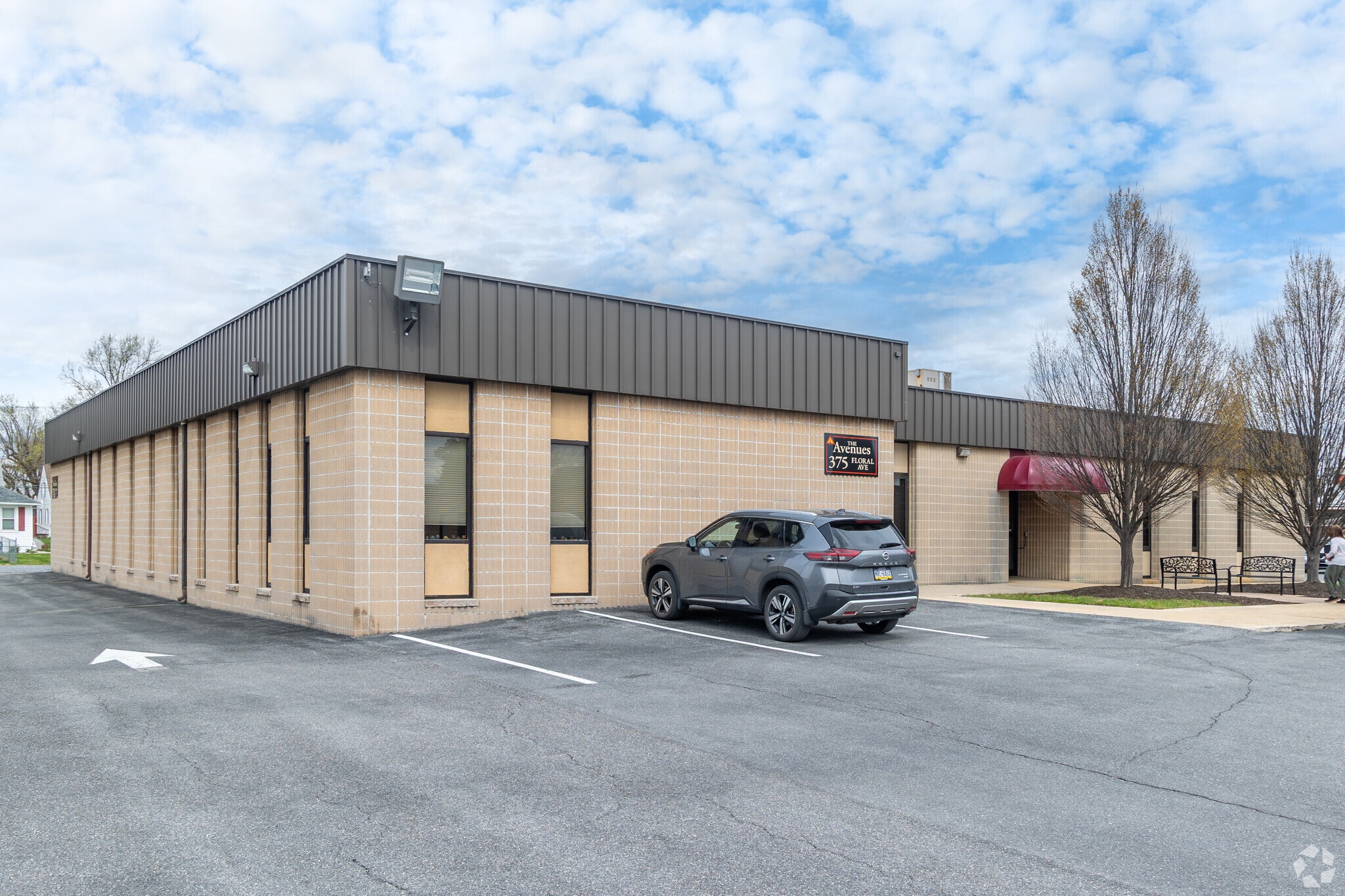 375 Floral Ave, Chambersburg, PA for lease Building Photo- Image 1 of 7