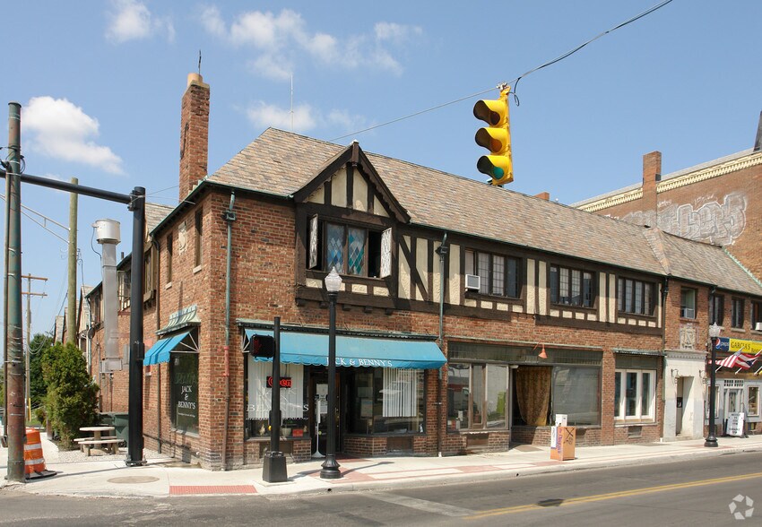2563-2573 N High St, Columbus, OH à vendre - Photo du bâtiment - Image 3 de 5