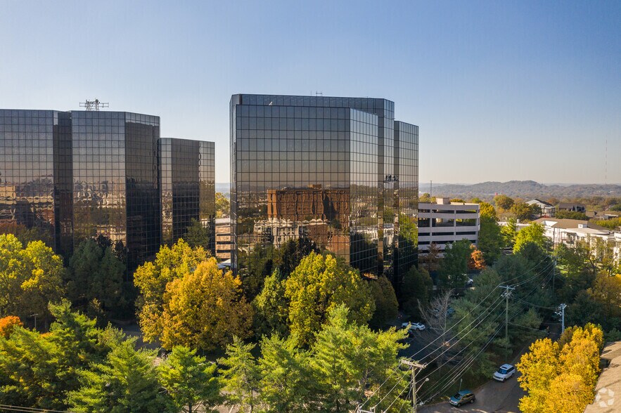 3102 West End Ave, Nashville, TN à louer - Photo du bâtiment - Image 1 de 18