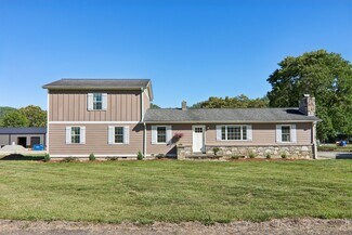 Plus de détails pour 1448 Cane Creek Rd, Fletcher, NC - Spécialité à vendre