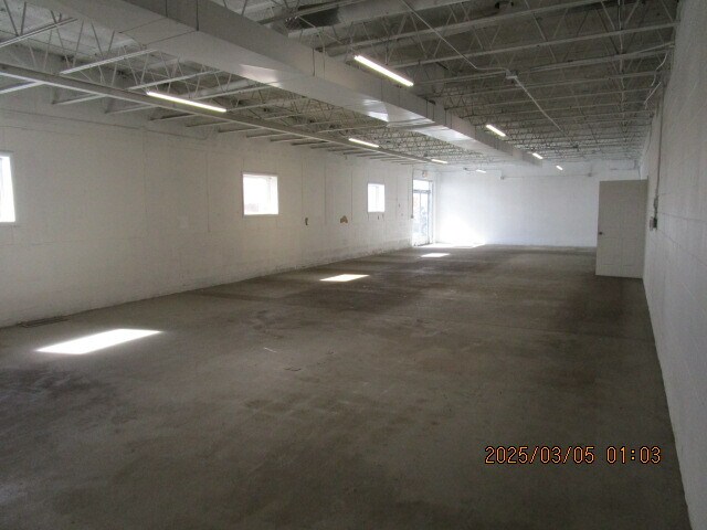 2982 W Beecher Rd, Adrian, MI à louer - Photo du bâtiment - Image 2 de 12