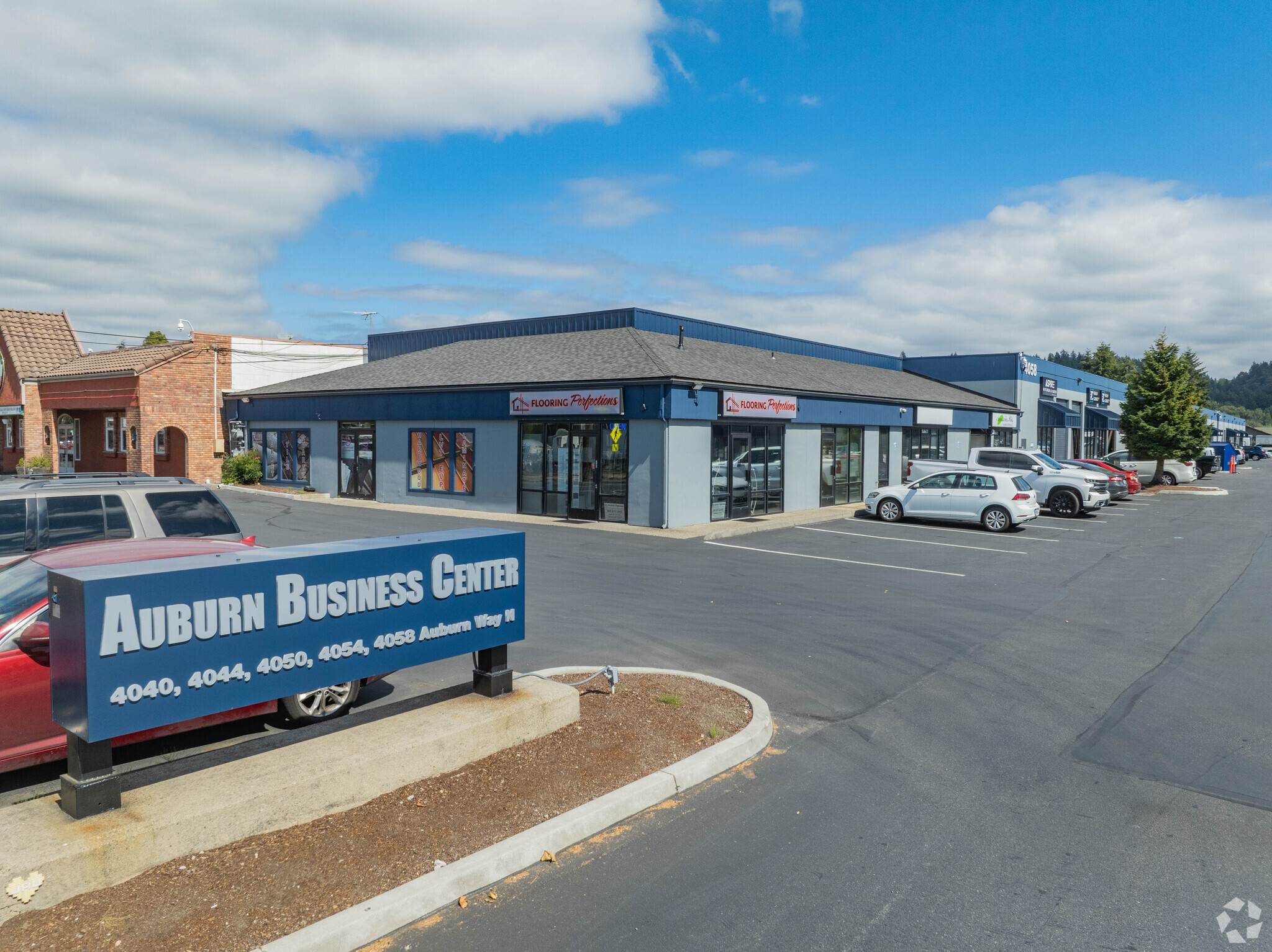 4040 Auburn Way N, Auburn, WA for lease Building Photo- Image 1 of 10