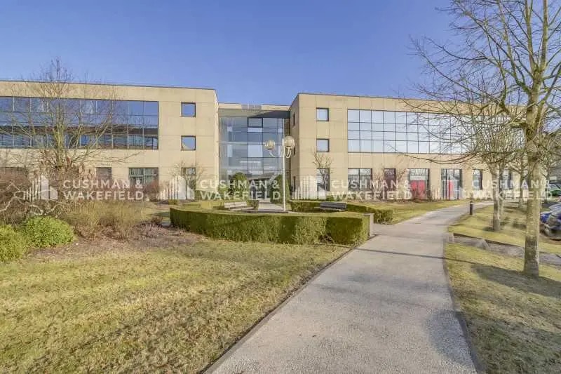 3 avenue du Canada, Les Ulis for lease - Building Photo - Image 3 of 11