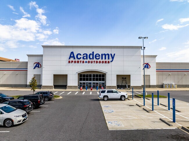 Plus de détails pour 150 McBride Ln, Paducah, KY - Commerce de détail à vendre