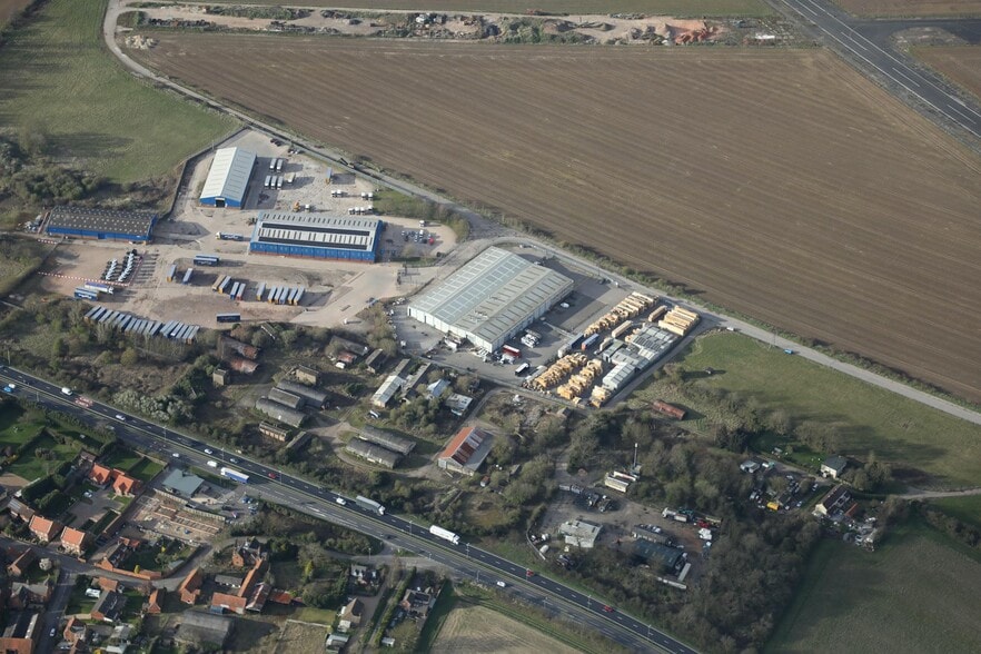 Bunkers Lane, Gamston for sale - Primary Photo - Image 1 of 2