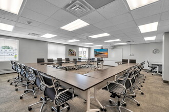4511 Harlem Rd, Amherst, NY for lease Interior Photo- Image 1 of 21