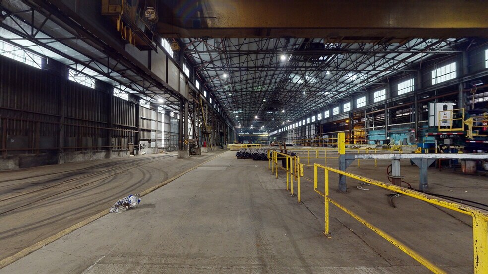 2301 Duss Ave, Ambridge, PA à louer - Numérisation 3D de Matterport - Image 2 de 26