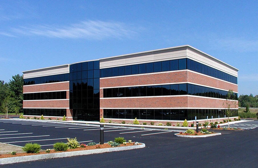 44 Bearfoot Rd, Northborough, MA à louer - Photo du bâtiment - Image 3 de 15