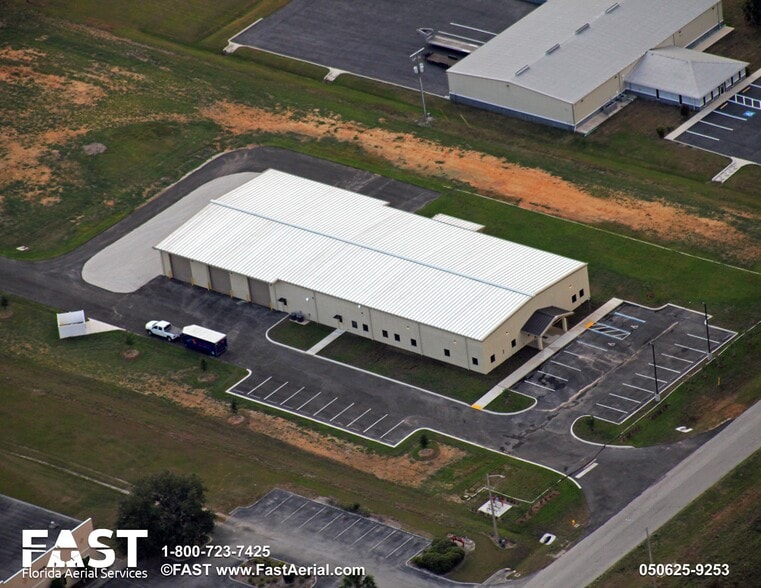 2549 Commerce Ct, Bowling Green, FL for sale - Primary Photo - Image 1 of 1