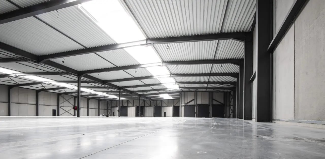 Flex in Le Mesnil-Amelot for lease Building Photo- Image 1 of 11