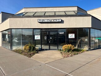 Plus de détails pour 4631-4671 Commercial Dr, New Hartford, NY - Vente au détail à louer