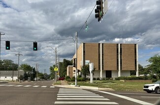 More details for 3000 Walnut Grove Rd, Memphis, TN - Office for Sale