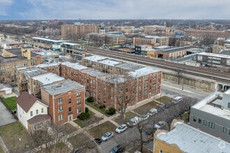 330 N Pine Ave, Chicago, IL - Aerial  map view