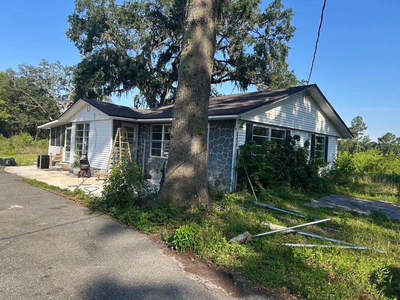 5359 Pickettville Rd, Jacksonville, FL à louer - Photo principale - Image 1 de 3