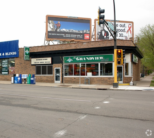 Grand Ave Development Opportunity portfolio of 2 properties for sale on LoopNet.ca - Building Photo - Image 1 of 2