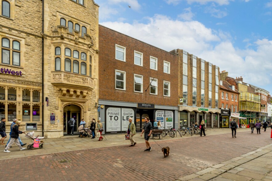 7-8 East St, Chichester à louer - Photo du bâtiment - Image 1 de 4