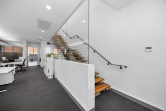 132 Chestnut St, Cremorne for lease Interior Photo- Image 2 of 2