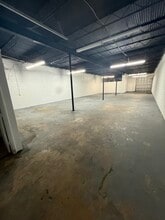 1800-1838 NW 29th St, Oakland Park, FL for lease Interior Photo- Image 1 of 4