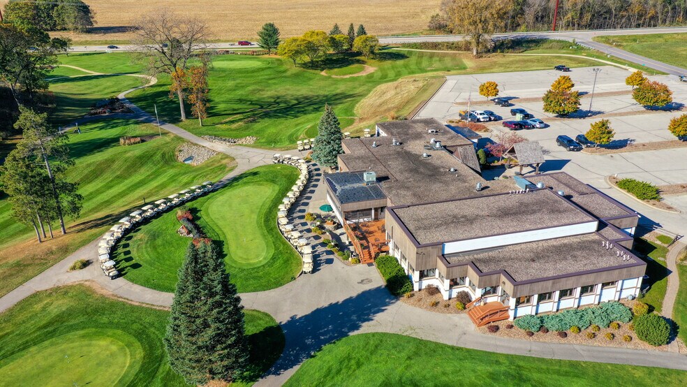 W7665 Sylvester Rd, Holmen, WI à vendre - Photo du bâtiment - Image 3 de 22