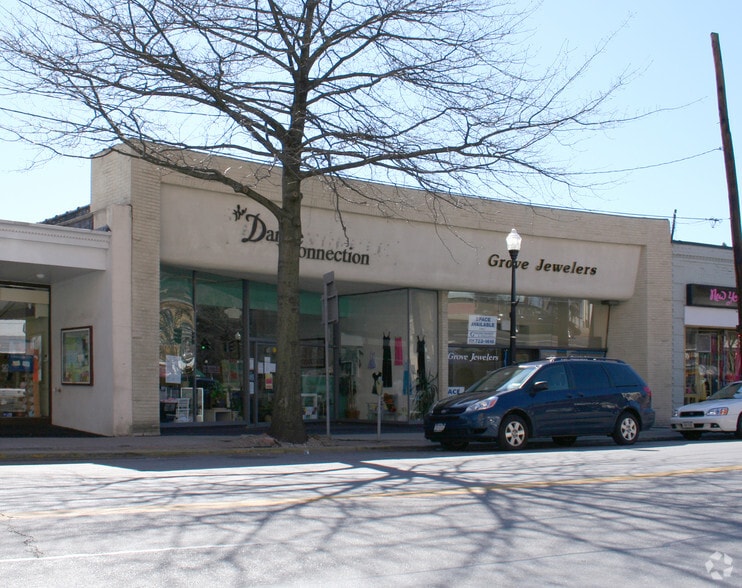 36 Main St, Mount Kisco, NY à louer - Photo du bâtiment - Image 2 de 3