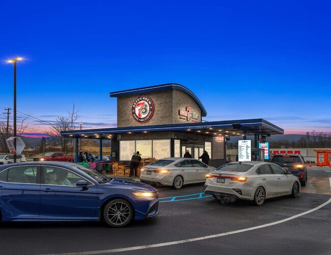 Plus de détails pour 1100 Mountain Laurel Plaza, Latrobe, PA - Commerce de détail à vendre